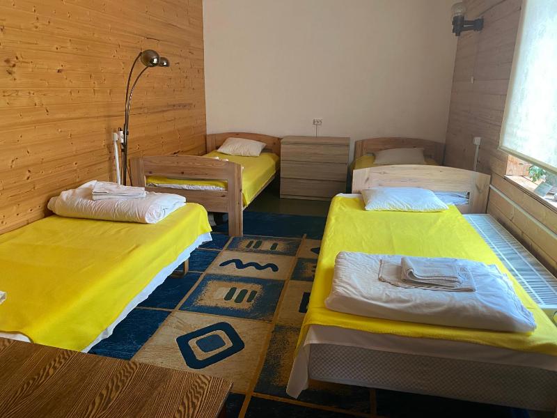 Quadruple Room image 2