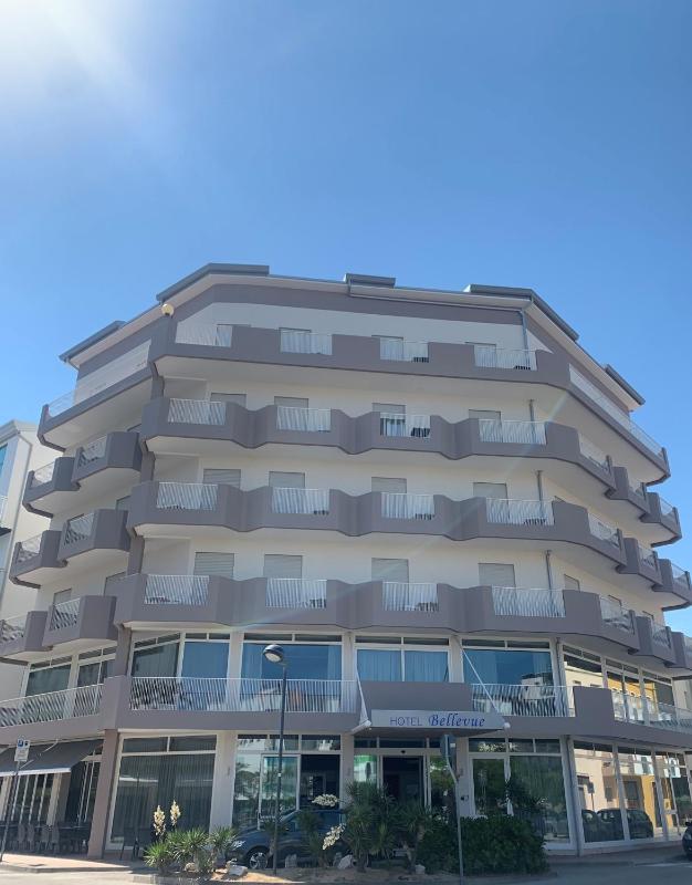 Hotel Bellevue - image 26
