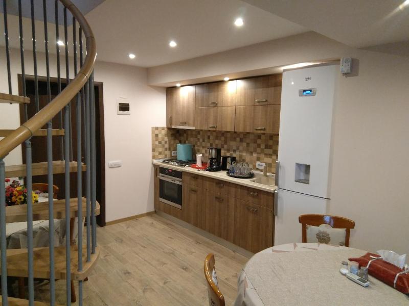One-Bedroom Apartment image 4