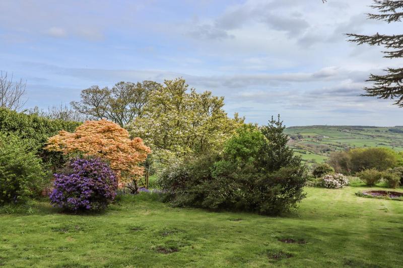 Aislaby Hall - image 26