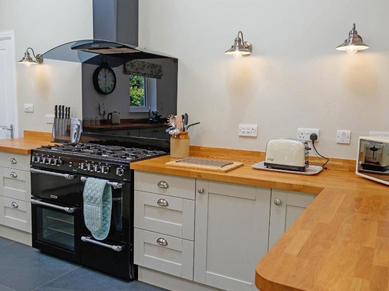 The Old Vicarage Retreat - image 14