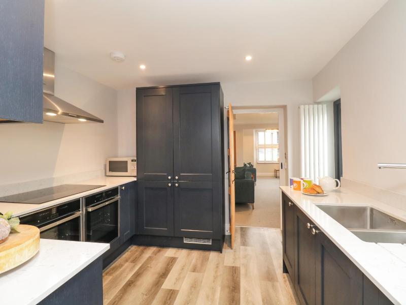 Hazelnut Cottage - image 13