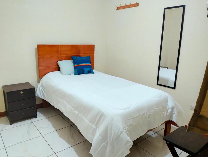 Single Room image 1