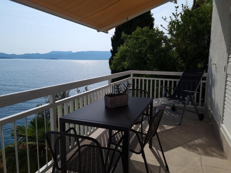 Two-Bedroom Apartment with Balcony image 3