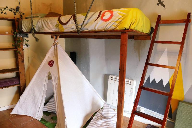 Two-Bedroom House image 3