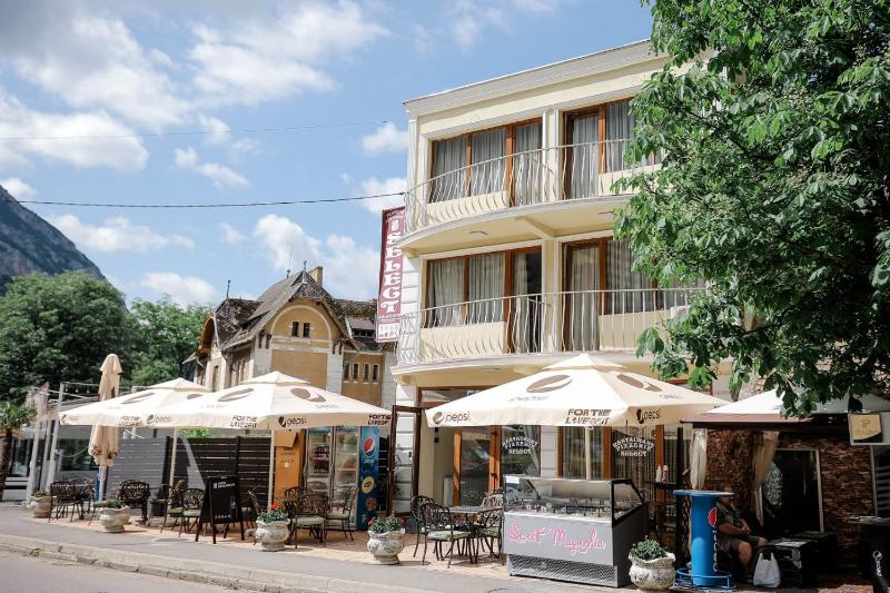 Pensiune Restaurant Select Images