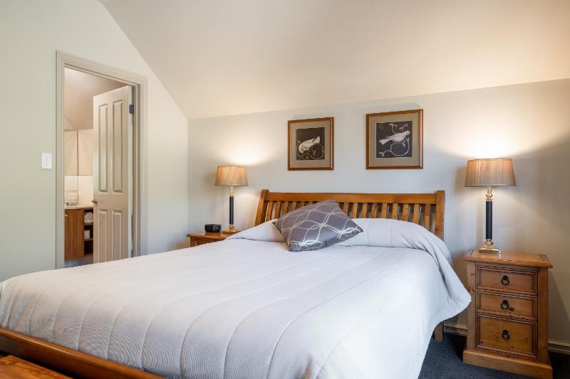 Wanaka Luxury Apartments - image 35