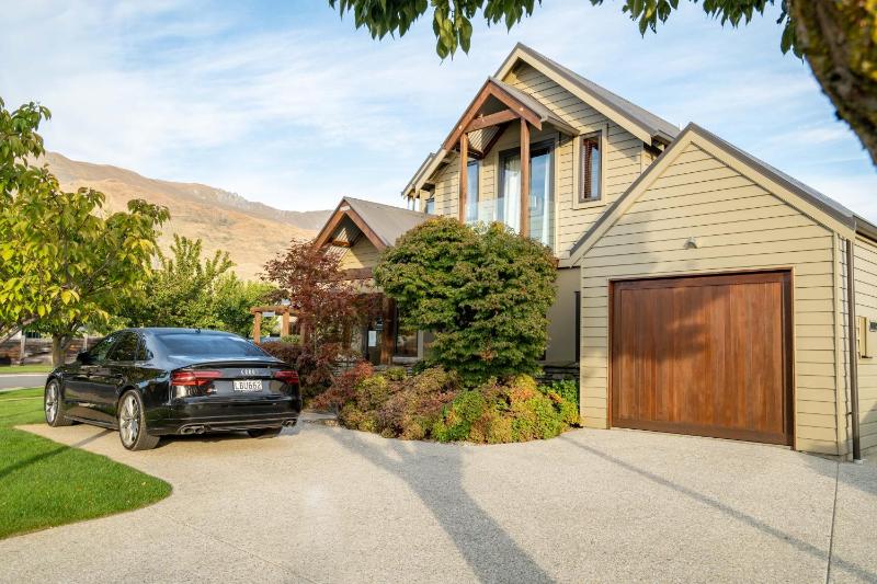 Wanaka Luxury Apartments - image 48