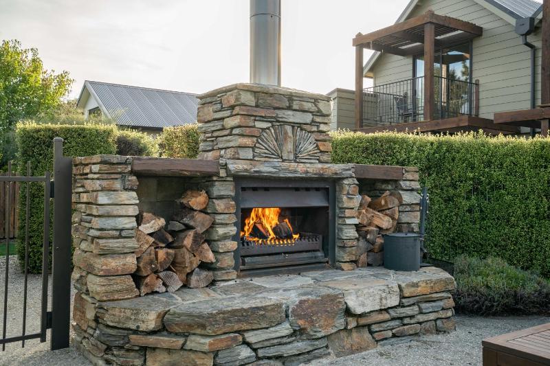 Wanaka Luxury Apartments - image 42