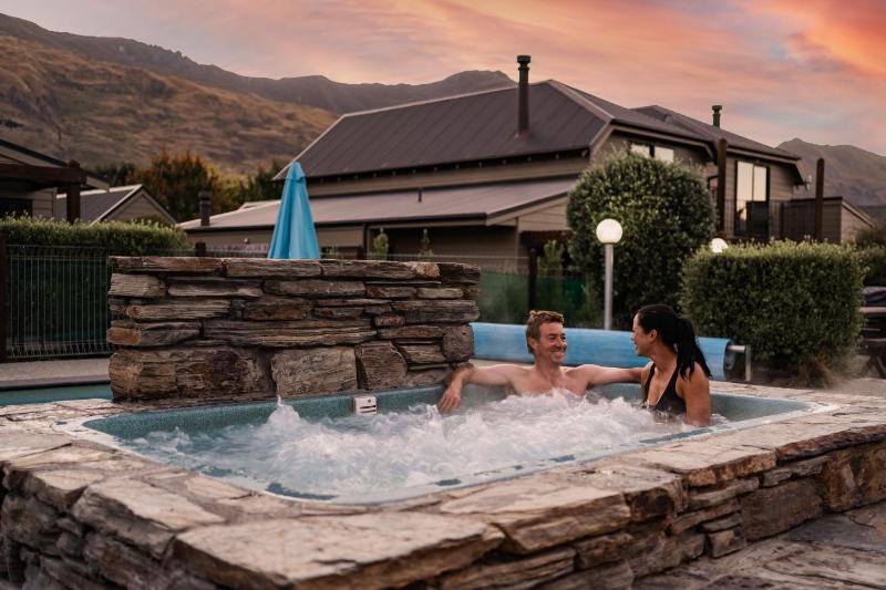 Wanaka Luxury Apartments - image 44