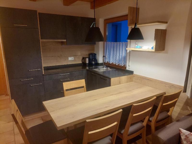 Apartment with Mountain View image 3