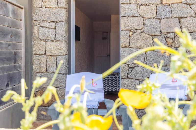 Double Room with Terrace image 4