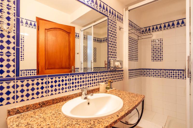 Double Room with Garden View image 4