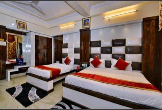 Ganpati Plaza Hotel - image 13