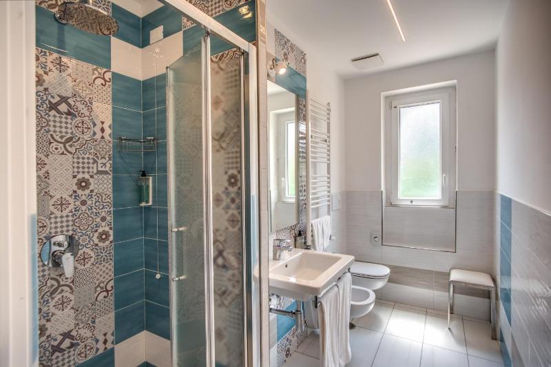 Triple Room image 2
