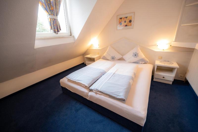 Special Offer - Double Room Attic image 1