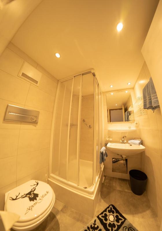 Special Offer - Double Room Attic image 3