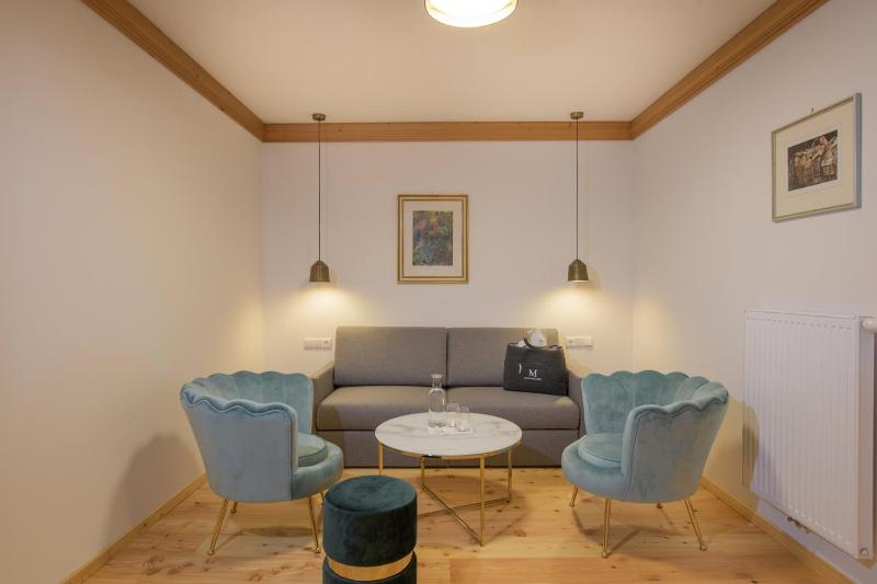 Deluxe Suite image 3