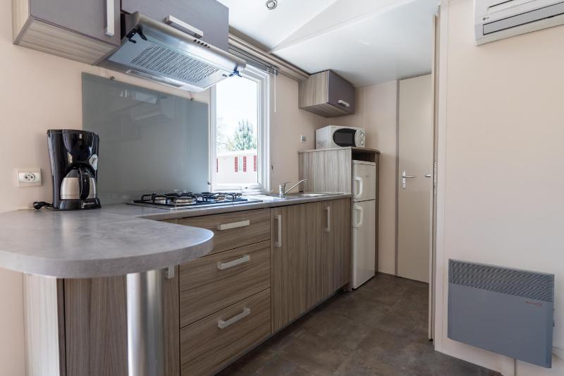 Two Bedroom Comfort Mobil-Home  image 3