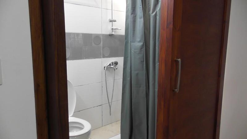 One-Bedroom Bungalow image 3