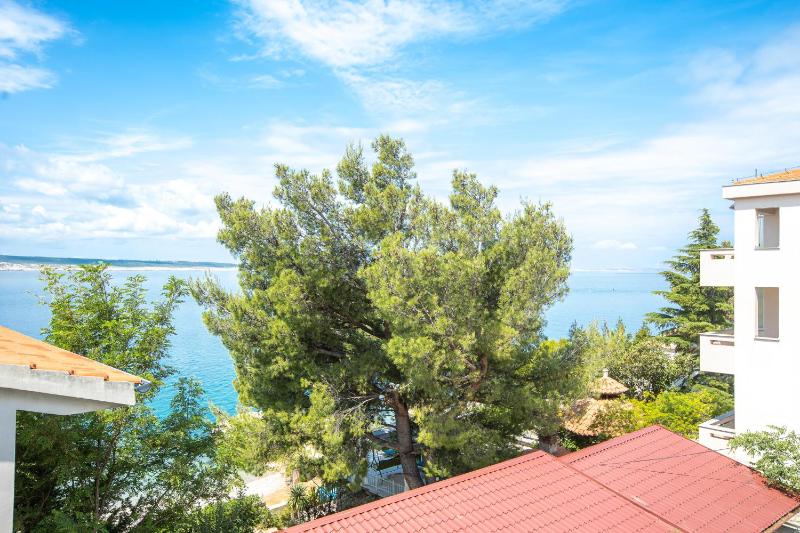 Triple Room with Sea View image 1