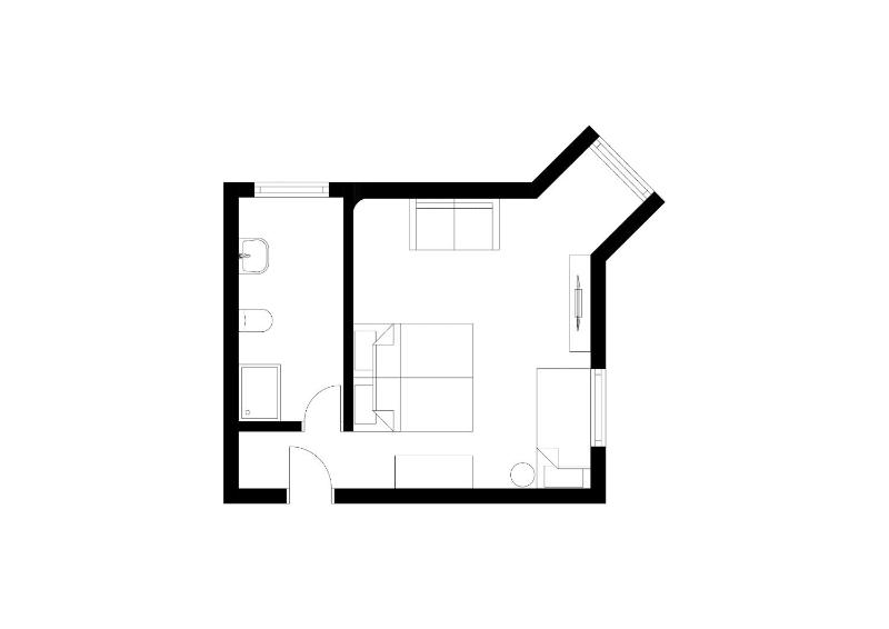 Four-bed Room image 3