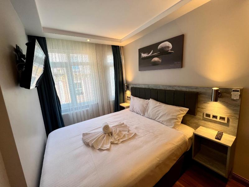 KAYA HOTEL BEYOGLu - image 2