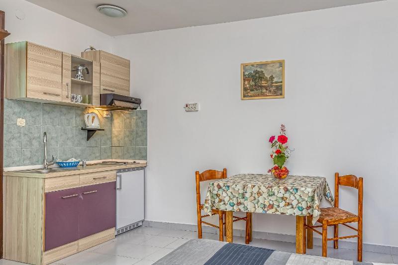 Apartments Baštovanović - image 13