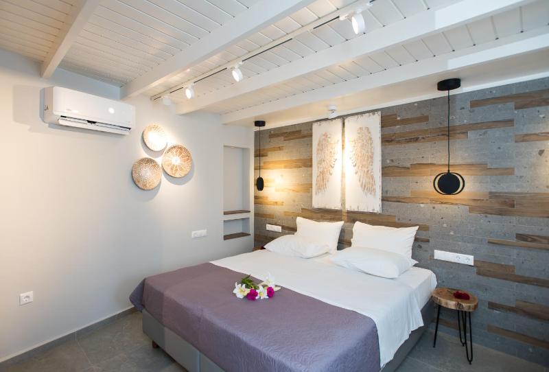 Deluxe Apartment image 3