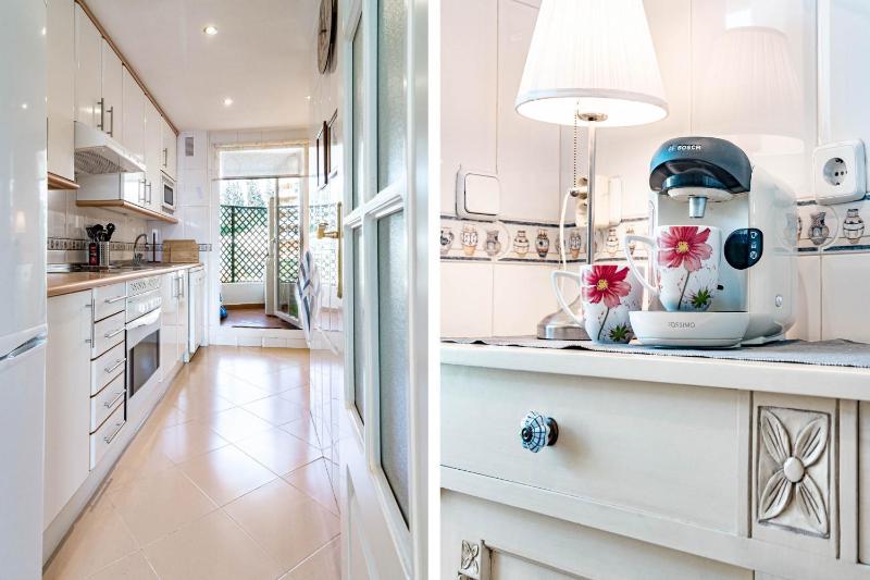 Spacious 2 Bedroom Apartment in Puerto Banus with a Private Terrace and Mountain Views - image 48