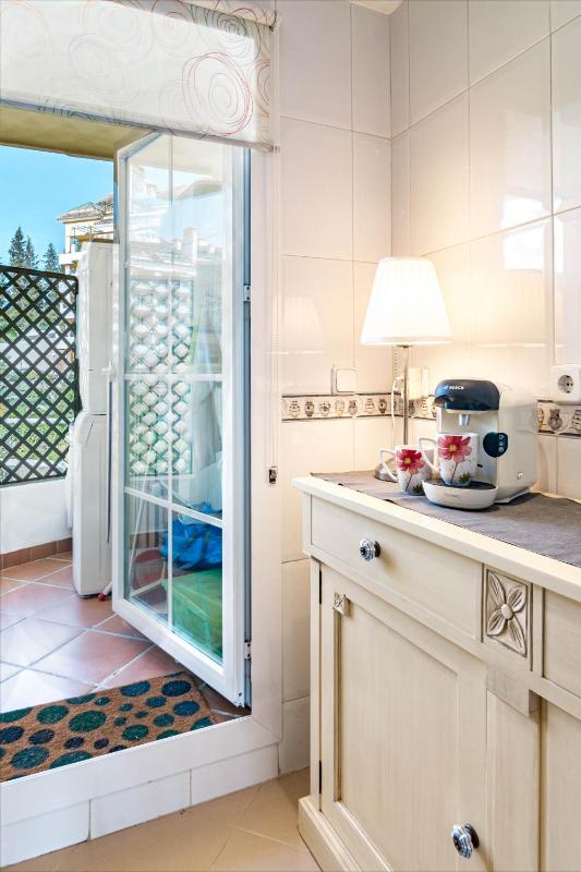 Spacious 2 Bedroom Apartment in Puerto Banus with a Private Terrace and Mountain Views - image 21