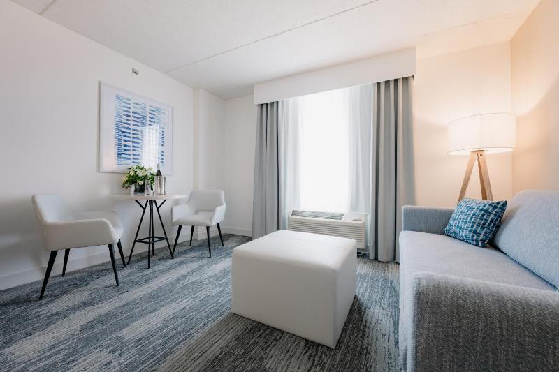 King Room image 2