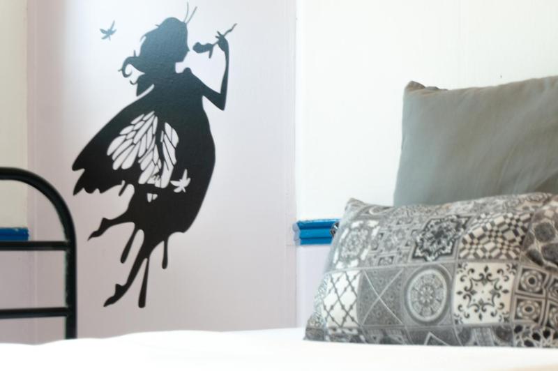 Triple Room with Balcony image 2