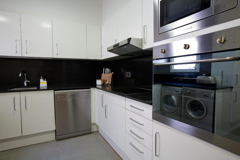 Three-Bedroom Apartment image 3