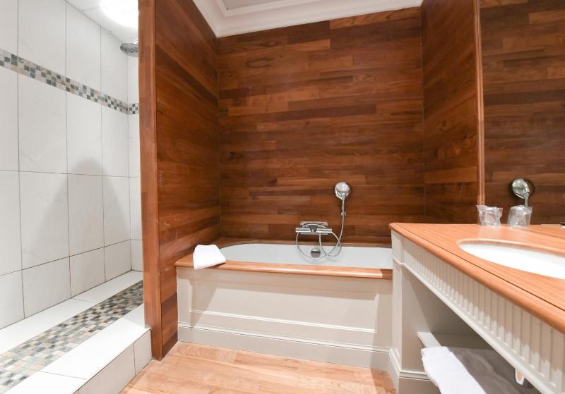 Suite image 2