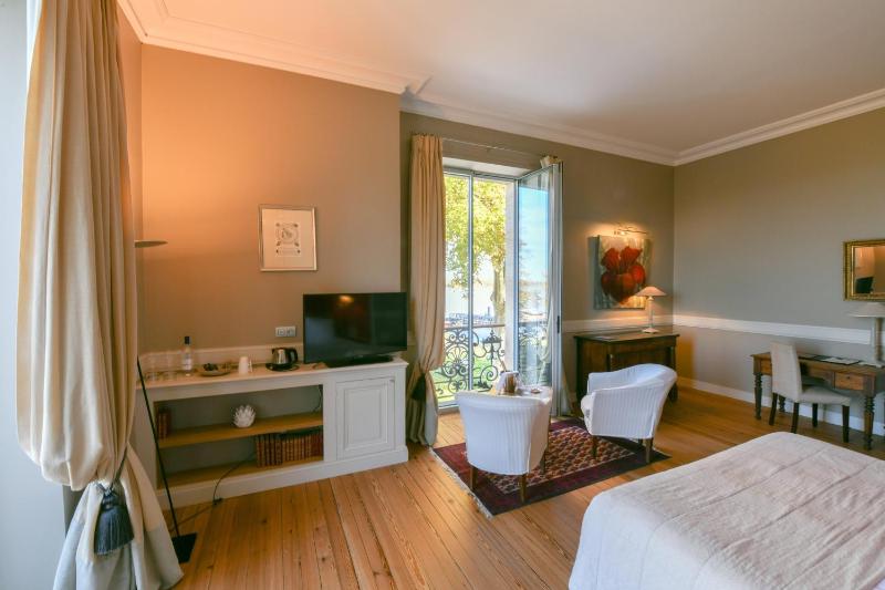 Deluxe Double Room Garonne View image 4