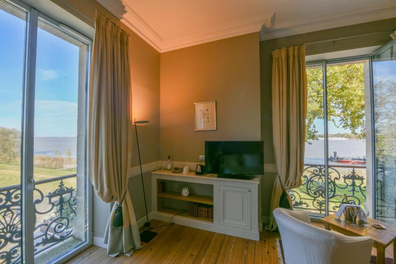 Deluxe Double Room Garonne View image 3