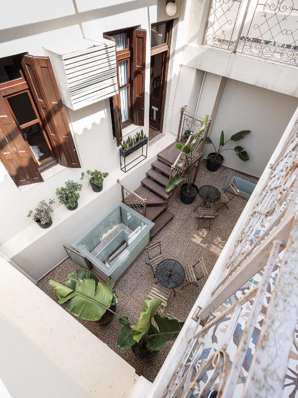 Old Town Suites - image 46