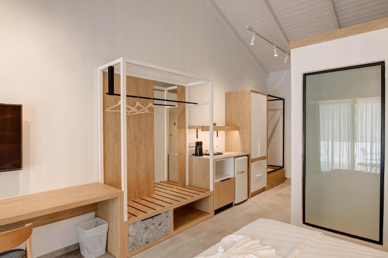 Alboro seaside suites - image 38