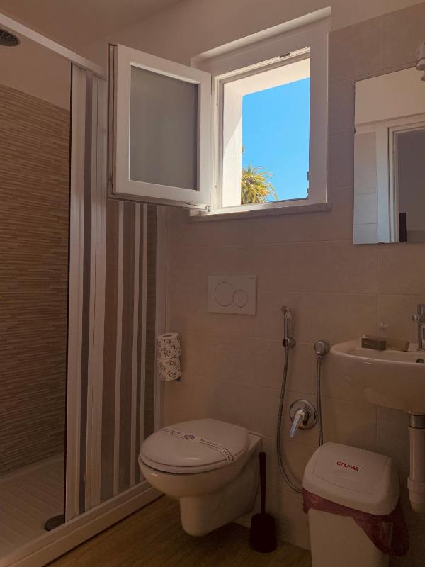 Superior Single Room with Sea View image 2