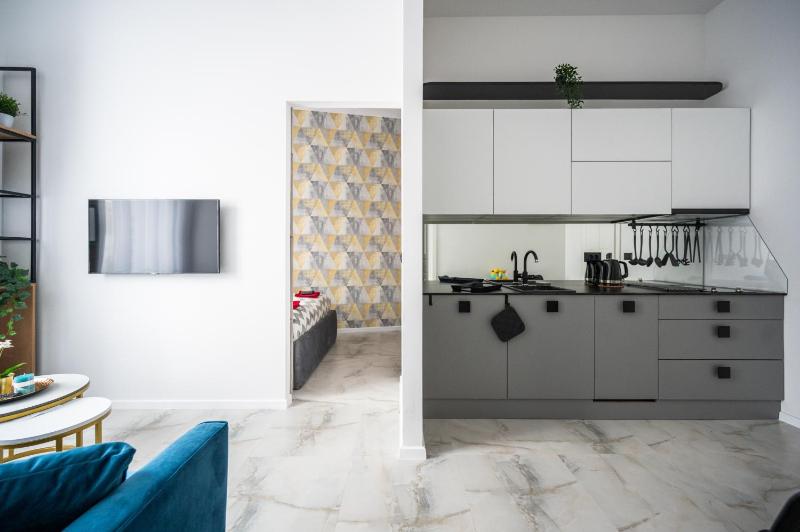 Old Town Design Apartments - image 8