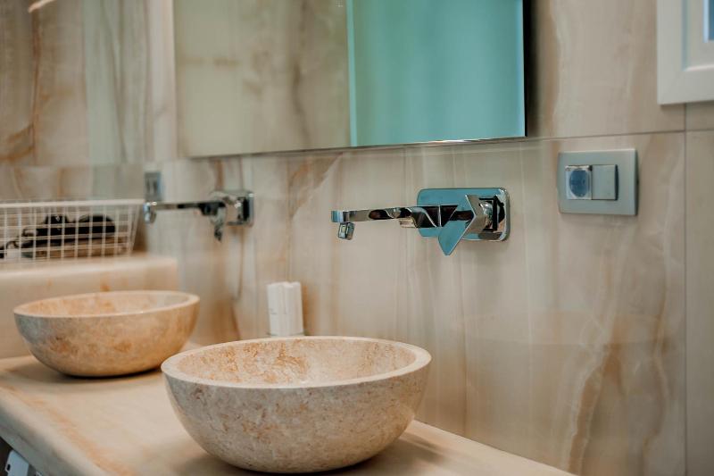 Natura Luxury Suites Parga - image 45