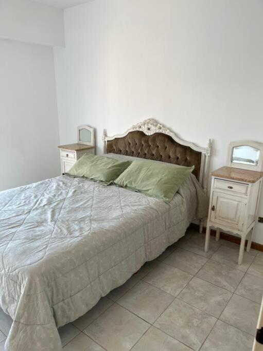 Hermoso departamento con parrillero. Zona Centro - image 6