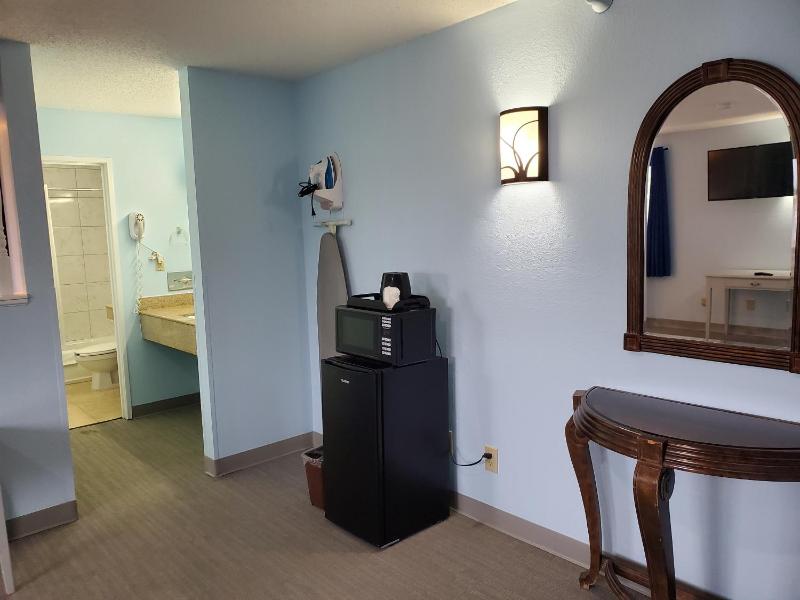 Double Studio Suite - Non-Smoking image 3