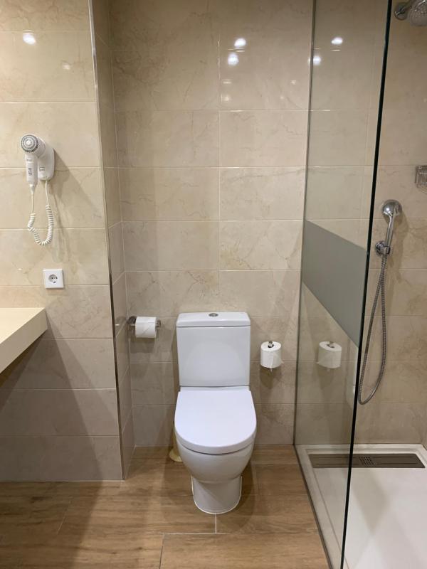 Single Room image 1