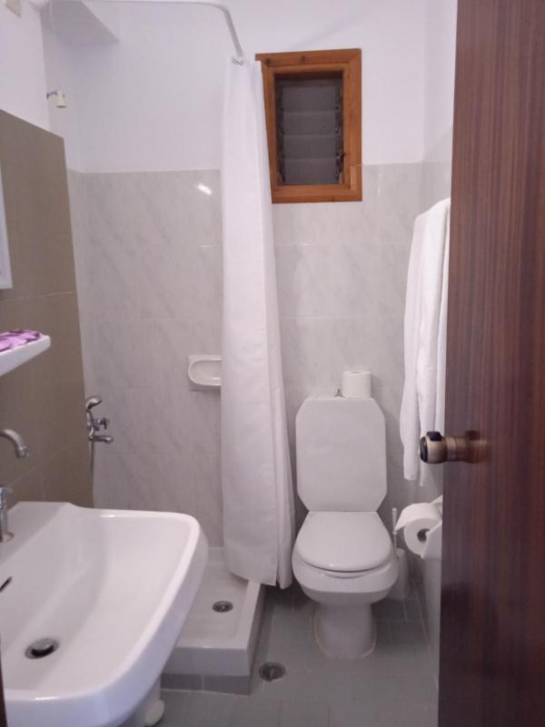 Quadruple Room with Sea View image 3