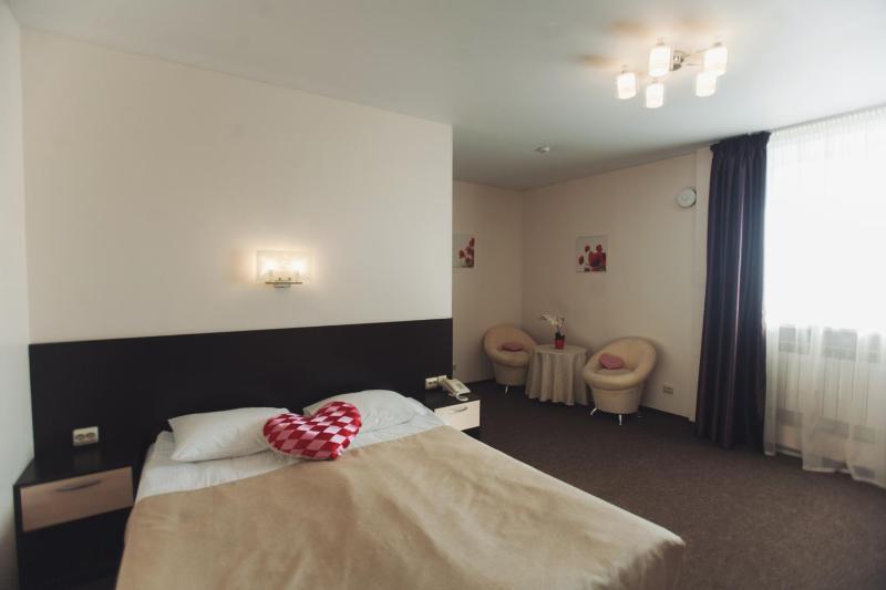Superior Double Room image 1