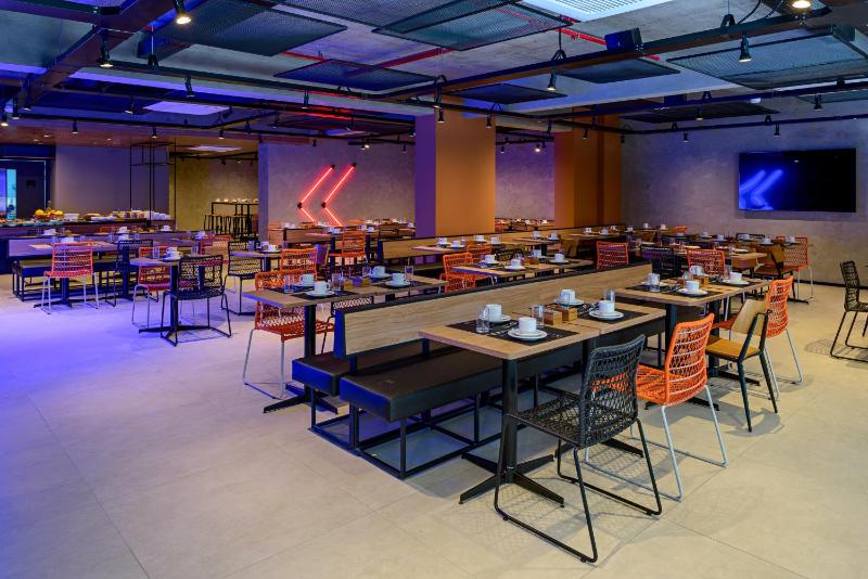 Ibis Balneario Camboriu - image 5