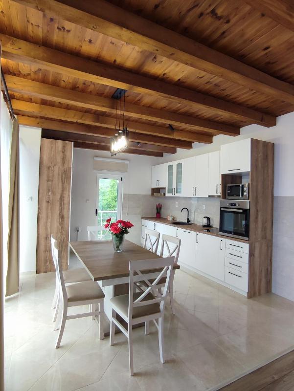 Holiday home N&S - image 11