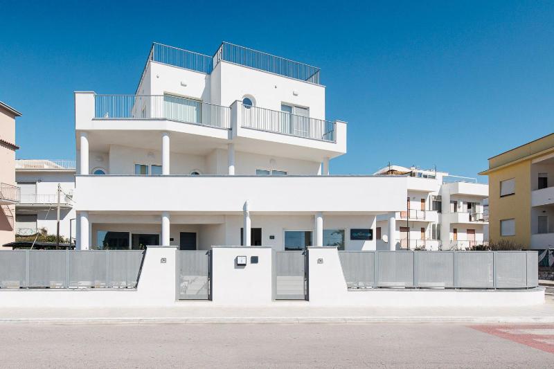 Oneweek Gaeta Suites and Apartments - image 1